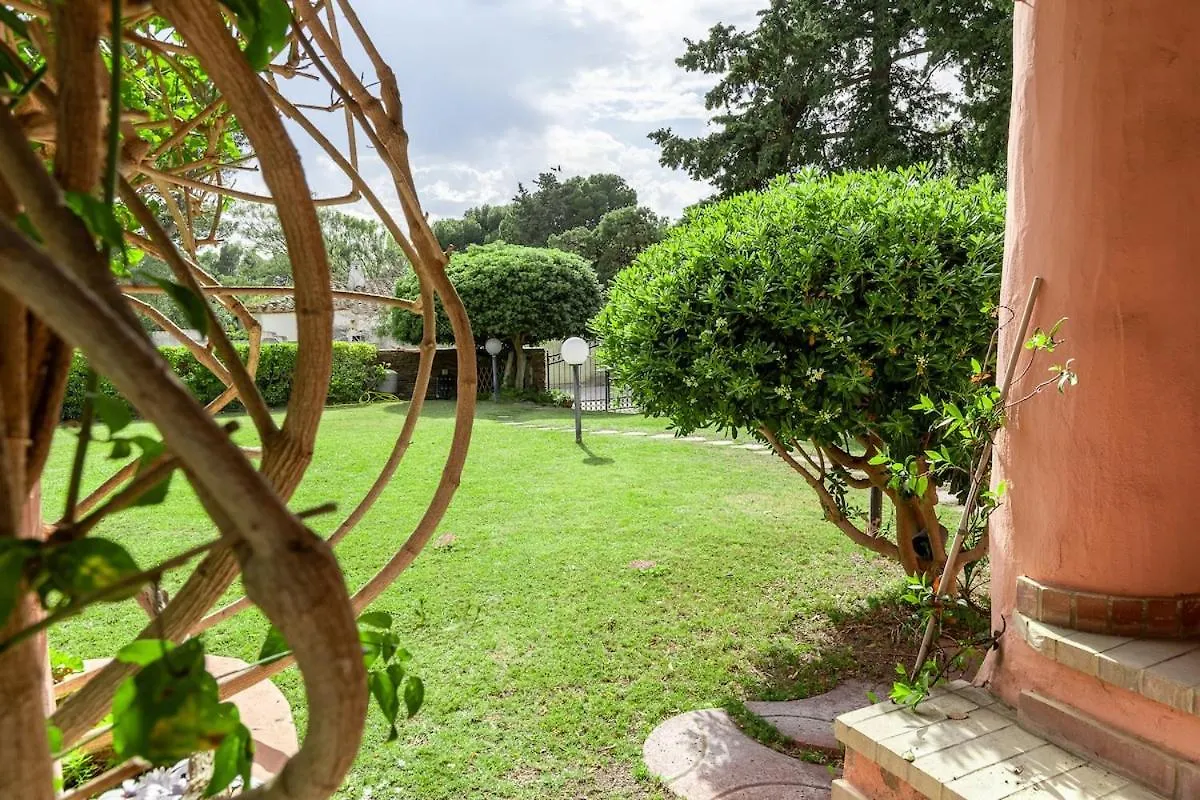 Villa Privata Sulla Spiaggia - 800 Mq Di Giardino Torre delle Stelle 0*,  Italien